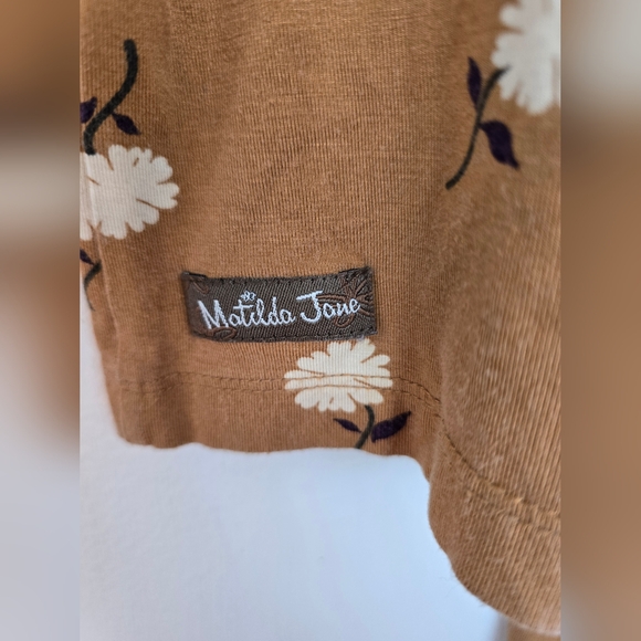 Matilda Jane camel tan marigold floral short sleeve jumpsuit  - Picture 4 of 5